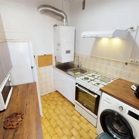 Apartment Edouard Vii - Giotto - Agreable 2p Climatise Et Calme Plein Centre-ville Avec Balcon Mae-5604 Menton